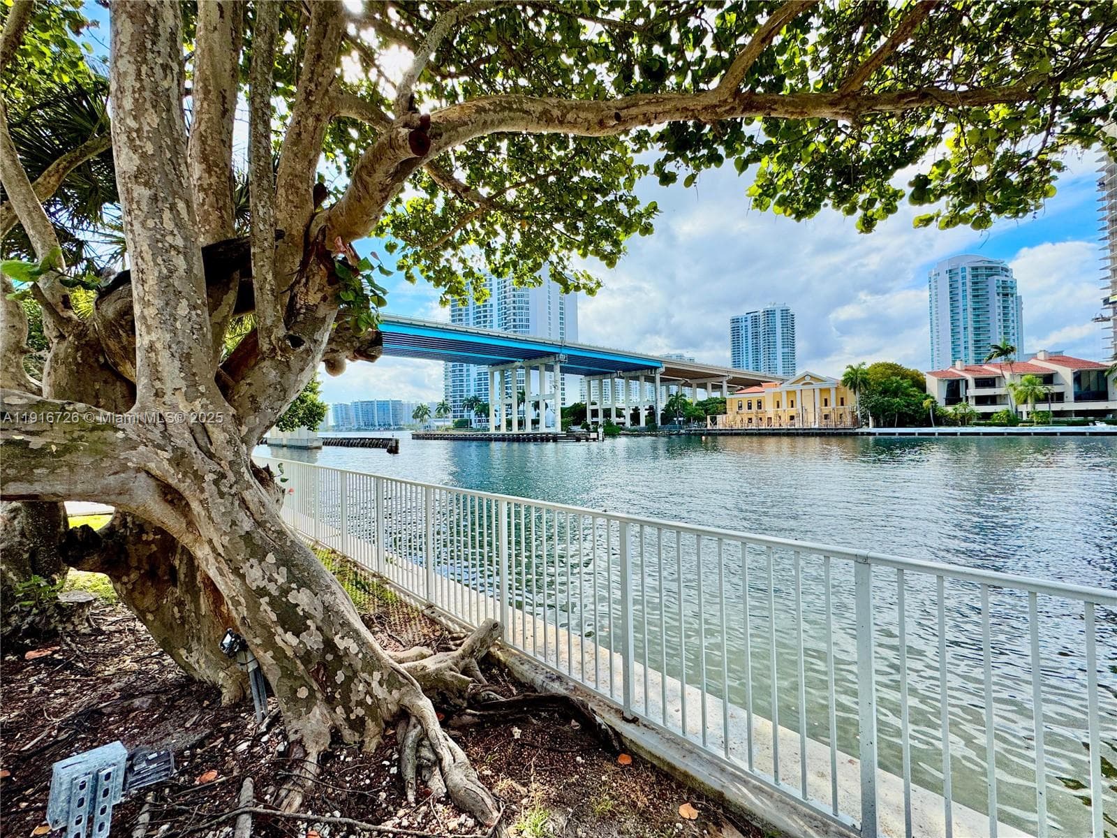 19390 Collins Ave # 1610, Sunny Isles Beach FL 33160 — 20