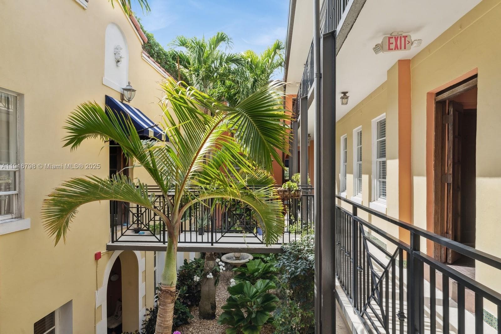 4812 Pine Tree Dr # 206, Miami Beach FL 33140 — 3