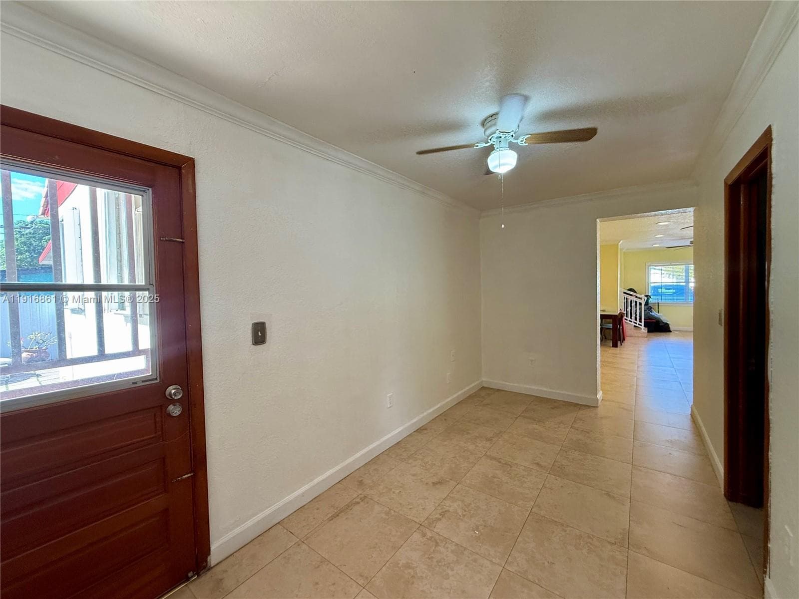 174 E 41st St, Hialeah FL 33013 — 23