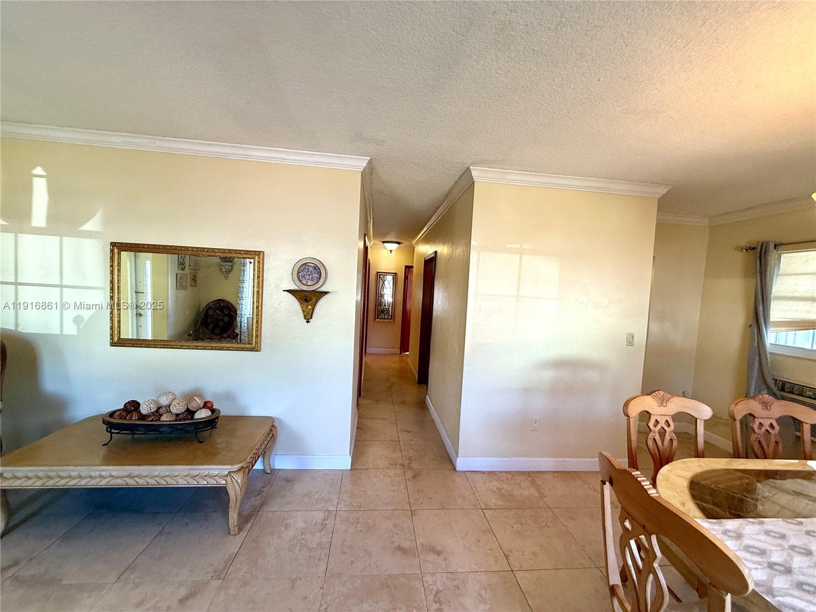 174 E 41st St, Hialeah FL 33013 — 35