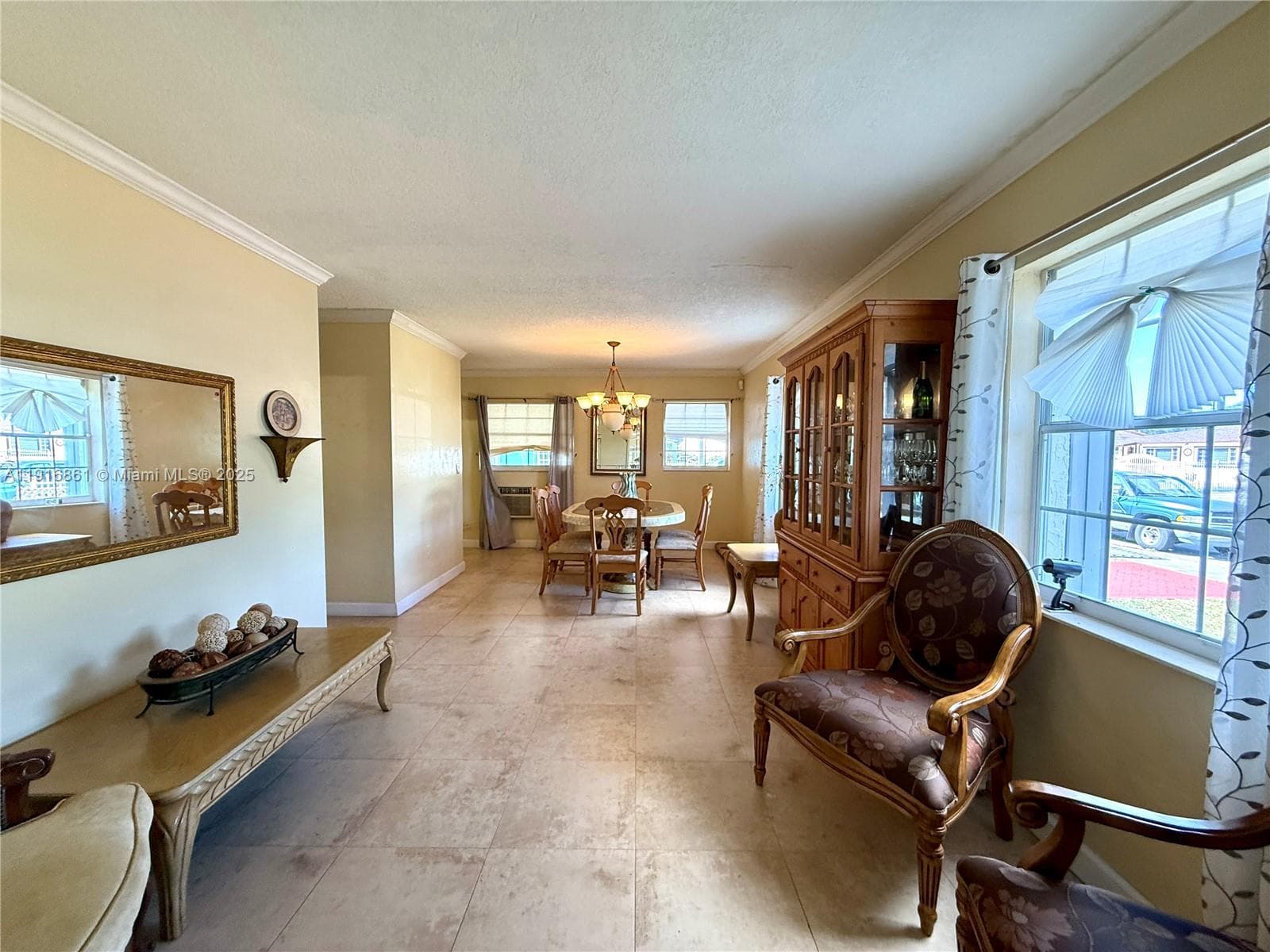 174 E 41st St, Hialeah FL 33013 — 31