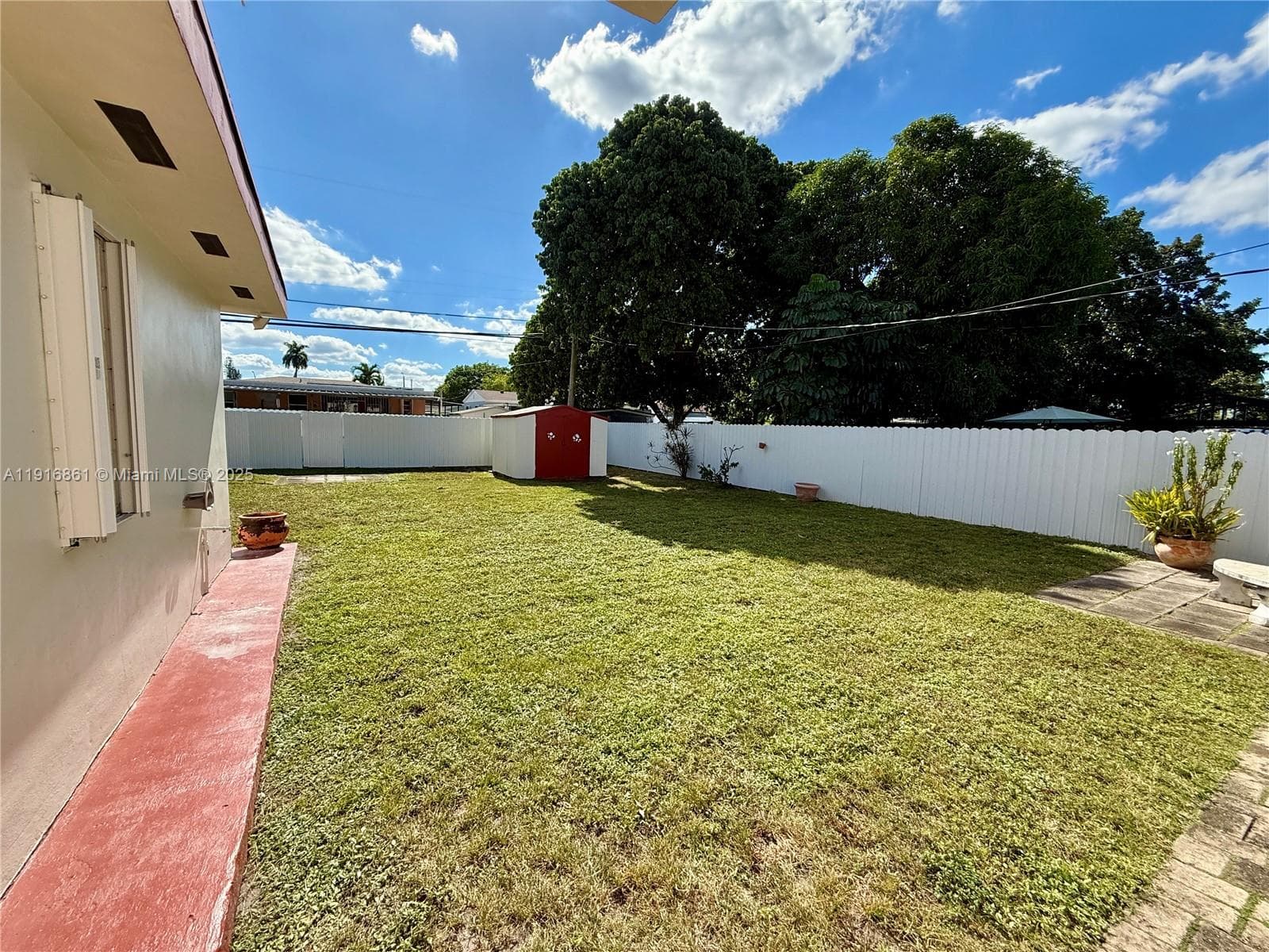 174 E 41st St, Hialeah FL 33013 — 29