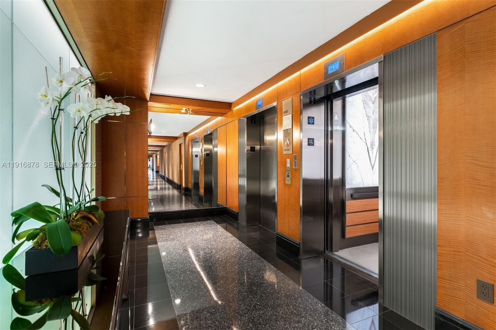 5025 Collins Ave # 1, Miami Beach FL 33140 — 57
