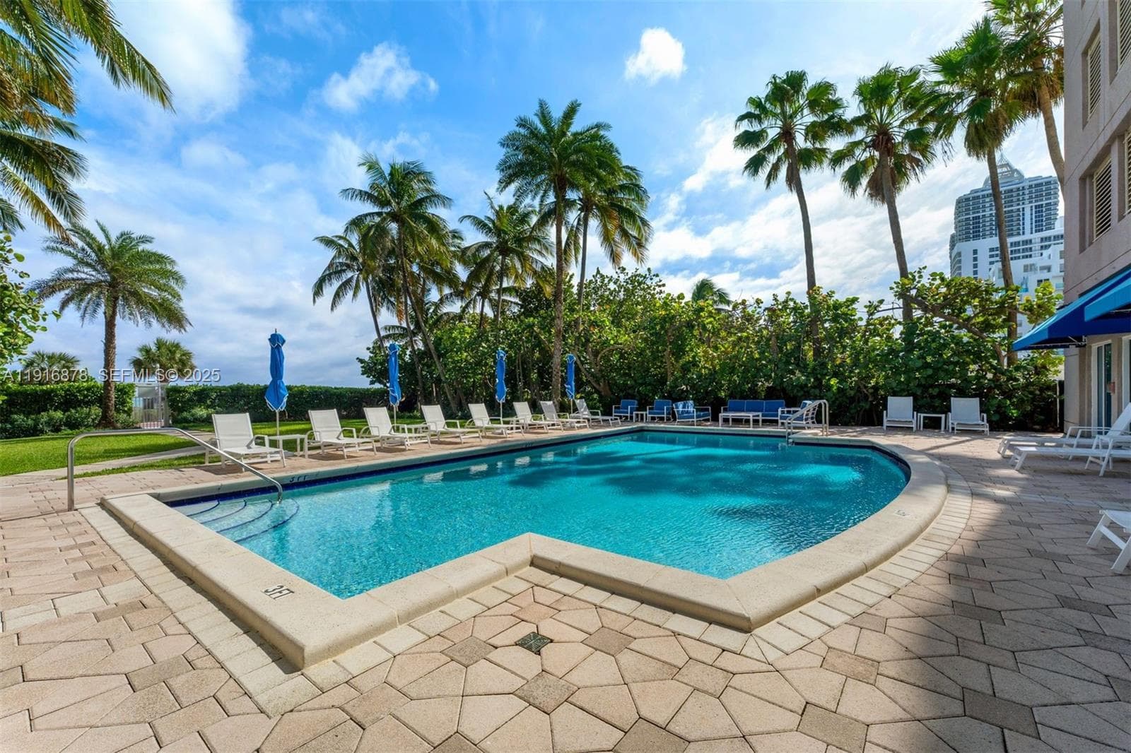5025 Collins Ave # 1, Miami Beach FL 33140 — 53