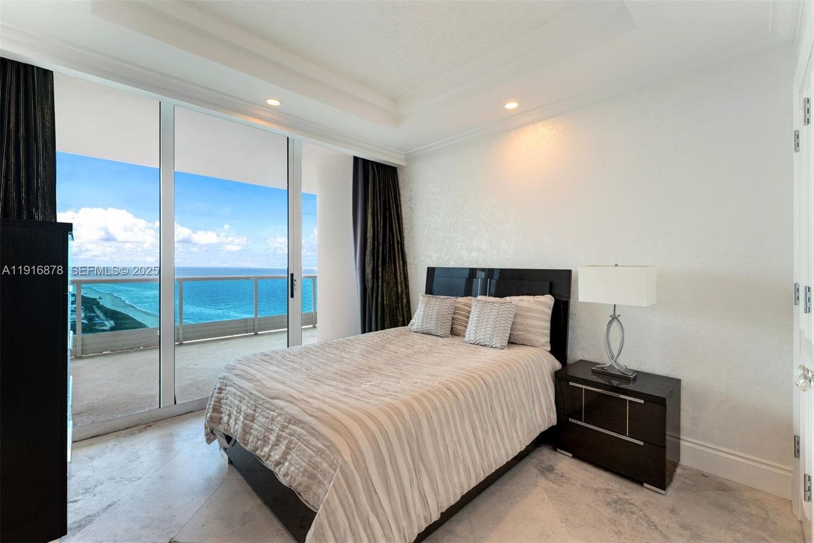 5025 Collins Ave # 1, Miami Beach FL 33140 — 39