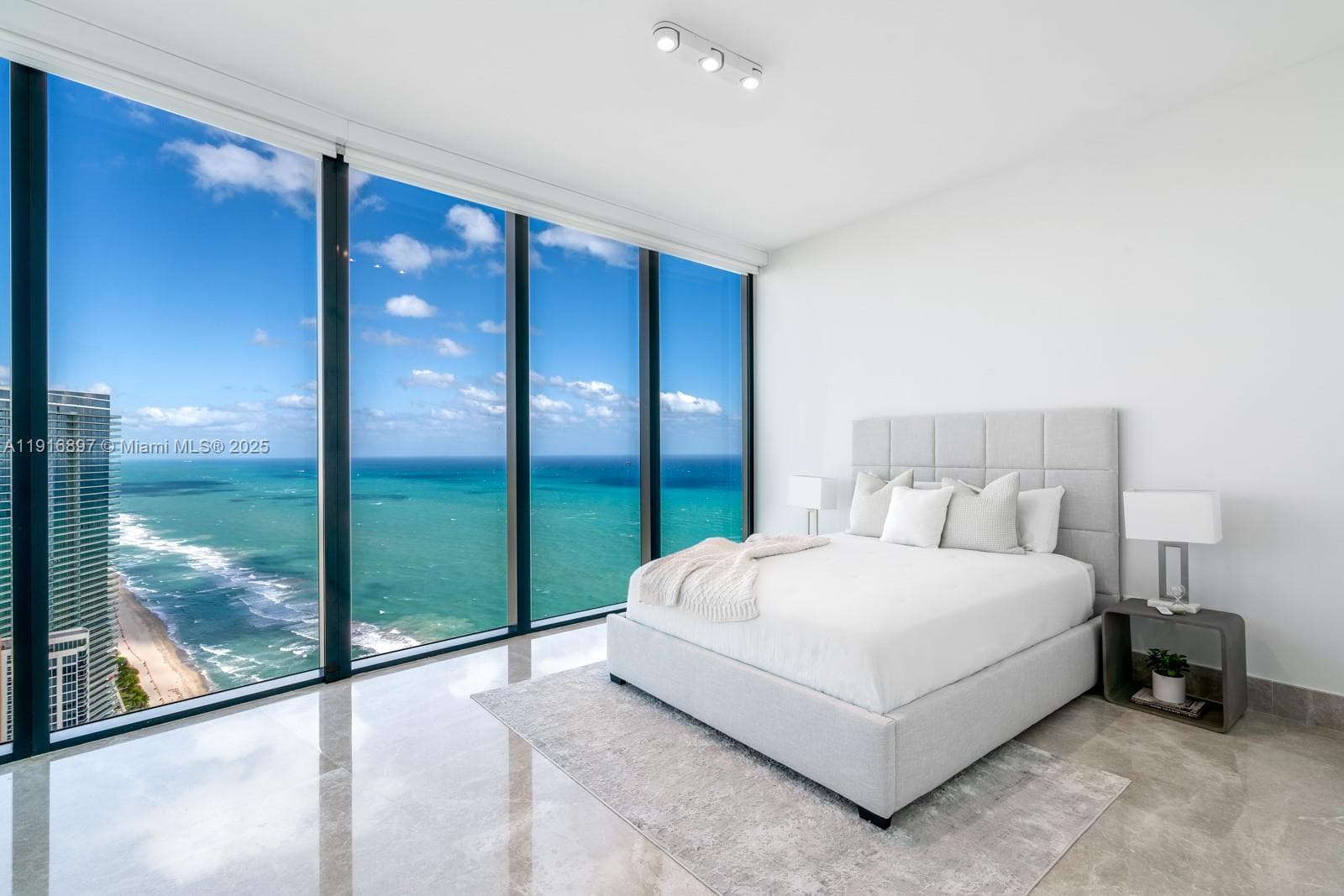 18555 Collins Ave # 5105, Sunny Isles Beach FL 33160 — 1