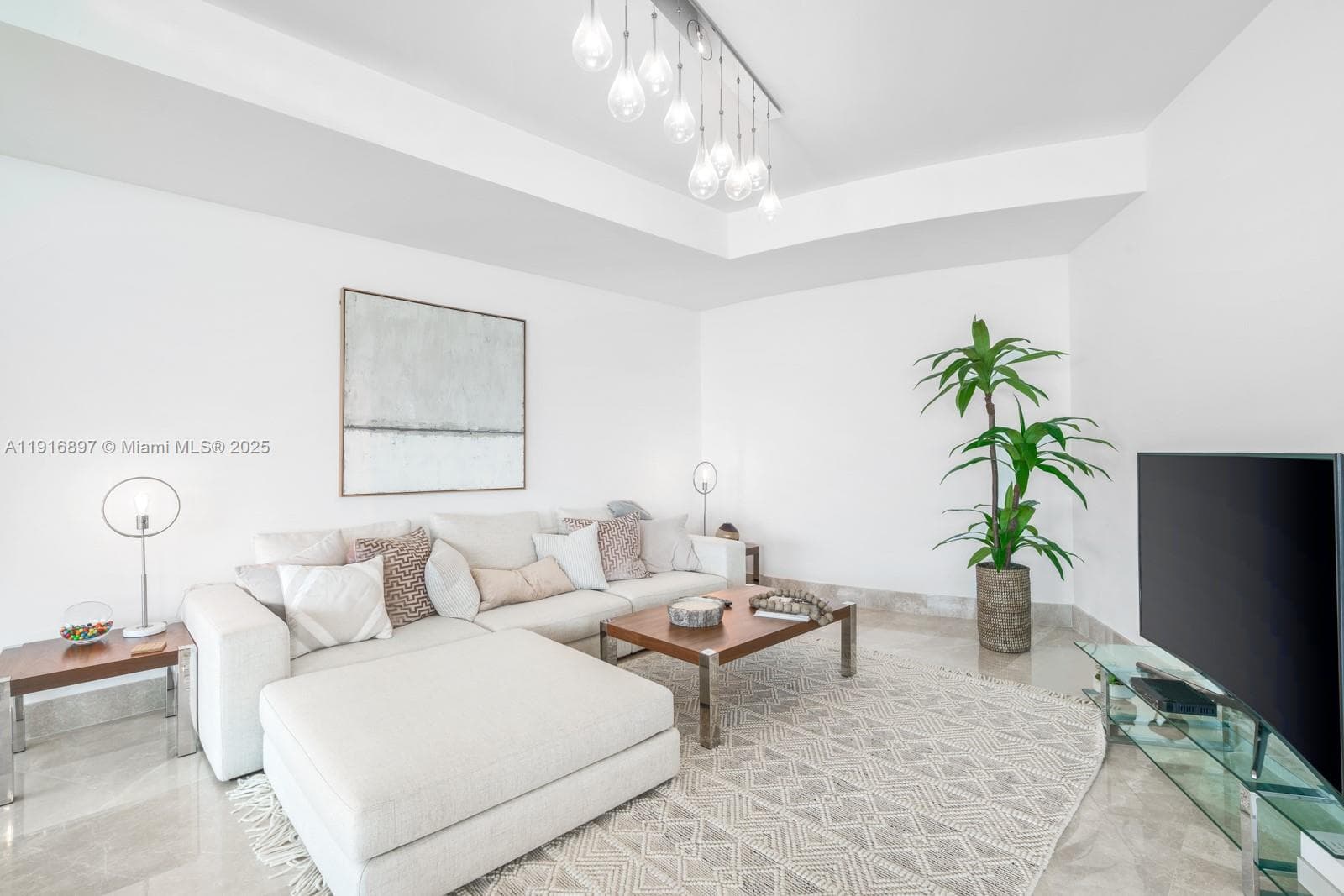 18555 Collins Ave # 5105, Sunny Isles Beach FL 33160 — 5