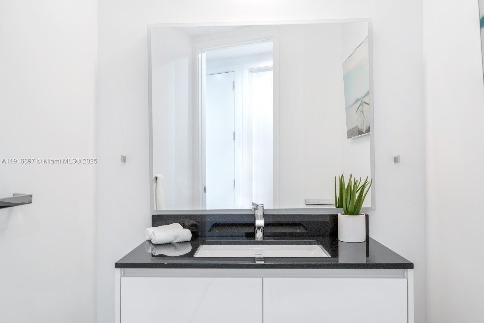 18555 Collins Ave # 5105, Sunny Isles Beach FL 33160 — 14