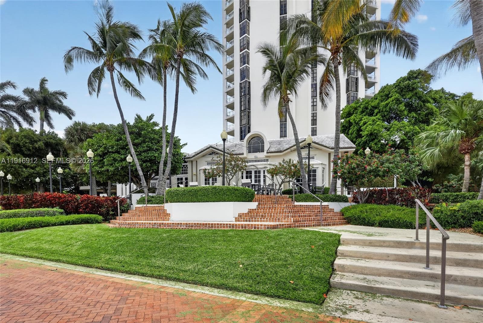 4000 Towerside Ter # 1612, Miami FL 33138 — 43
