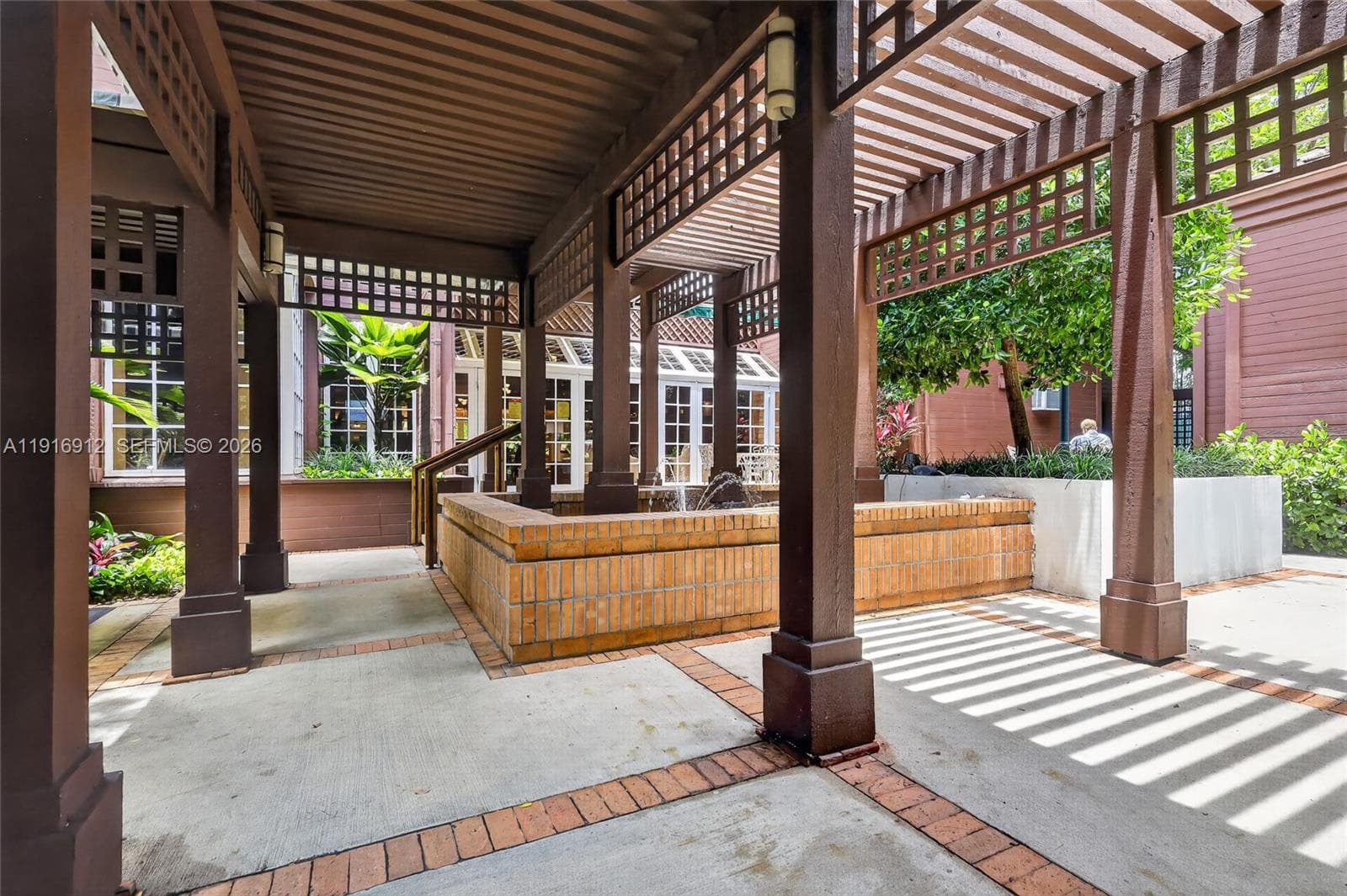 4000 Towerside Ter # 1612, Miami FL 33138 — 73