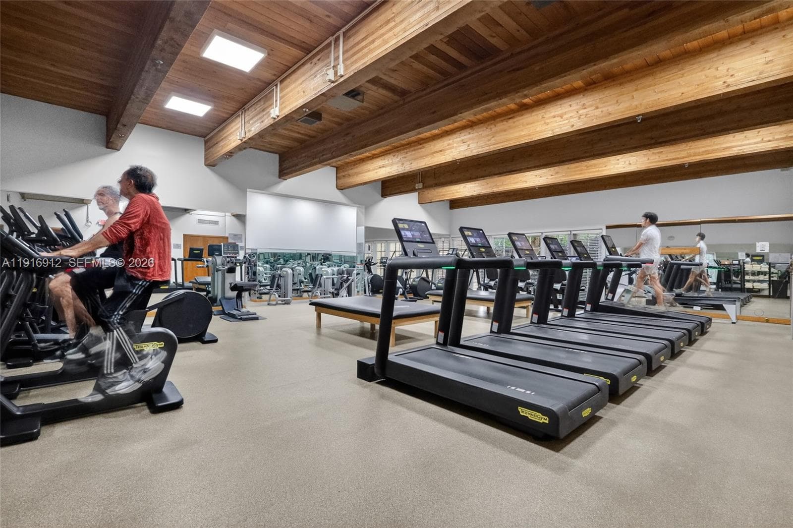 4000 Towerside Ter # 1612, Miami FL 33138 — 84
