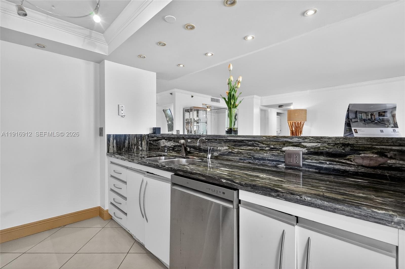 4000 Towerside Ter # 1612, Miami FL 33138 — 14
