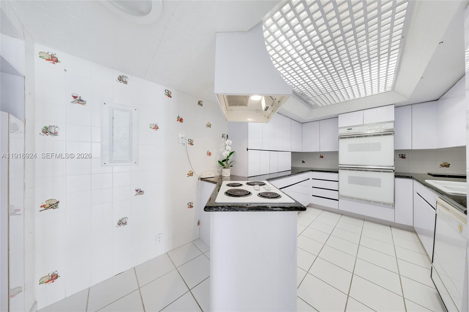 520 Brickell Key Dr # A1104, Miami FL 33131 — 7