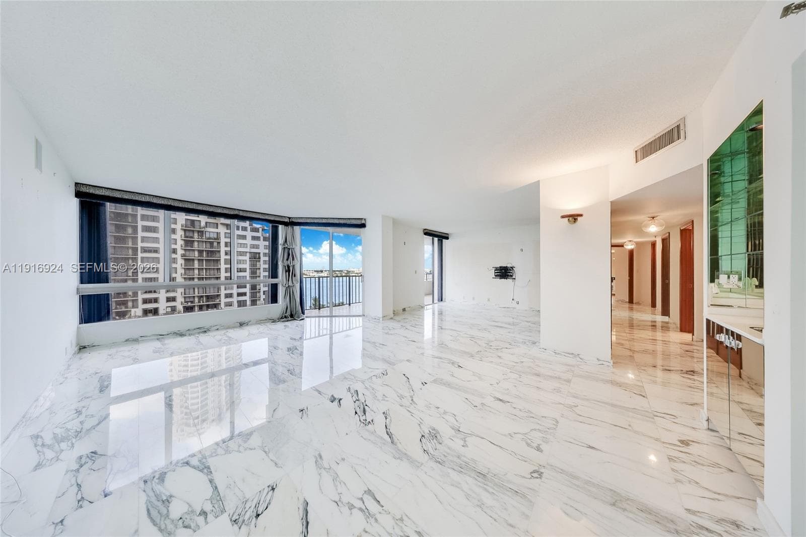 520 Brickell Key Dr # A1104, Miami FL 33131 — 3