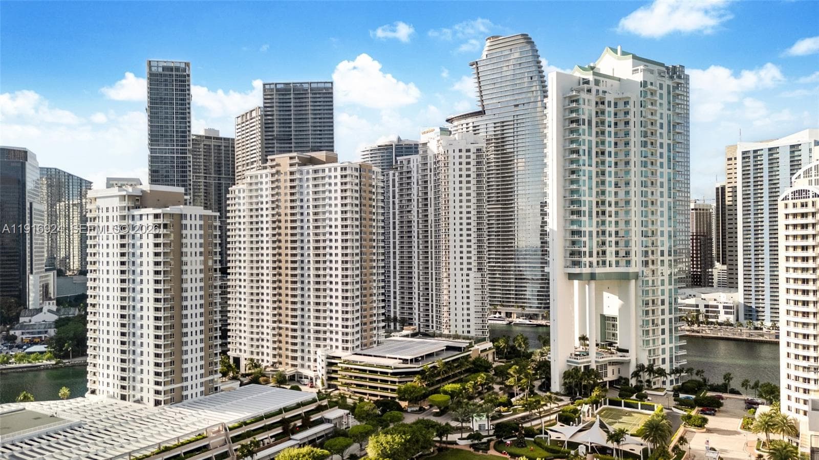 520 Brickell Key Dr # A1104, Miami FL 33131 — 34