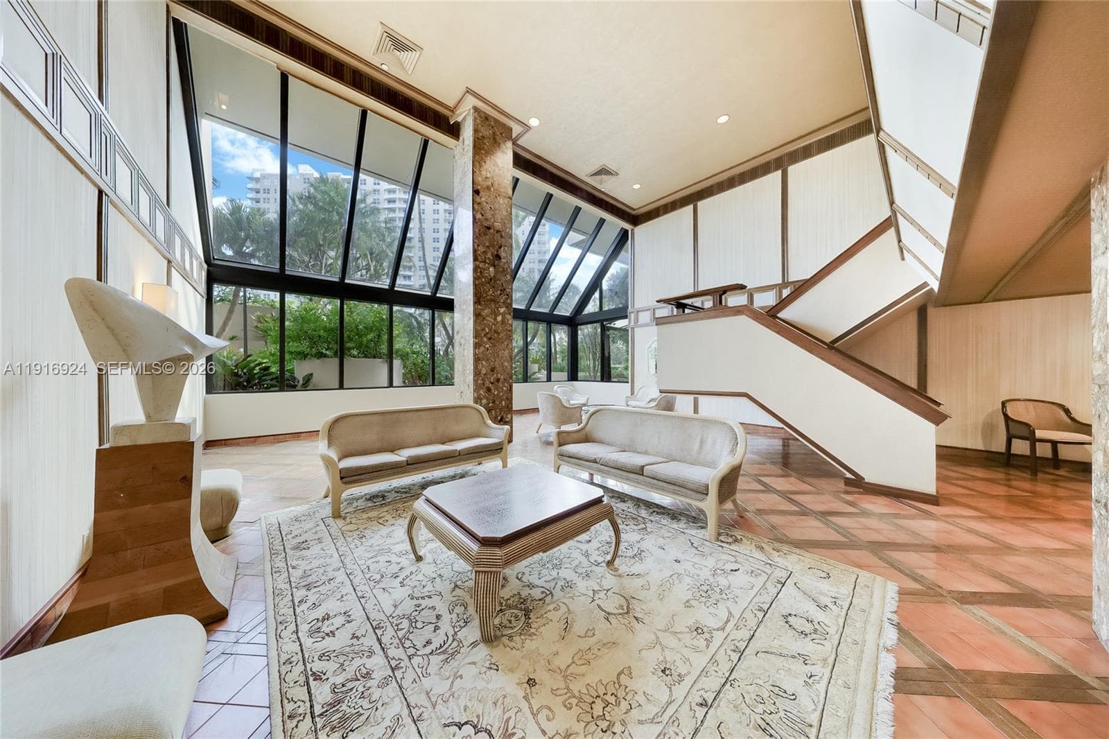 520 Brickell Key Dr # A1104, Miami FL 33131 — 25