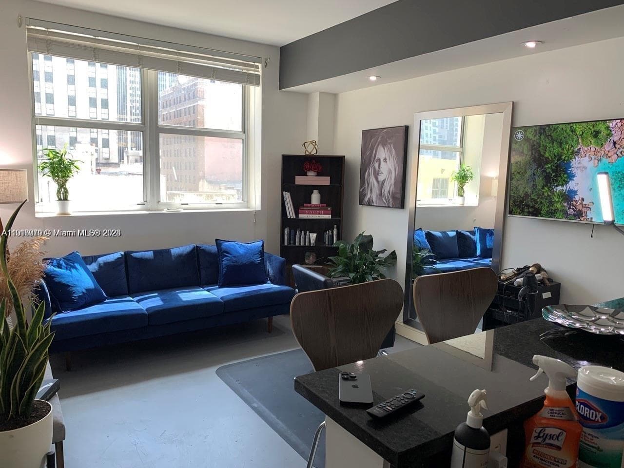 111 E Flagler St # 507, Miami FL 33131 — 9