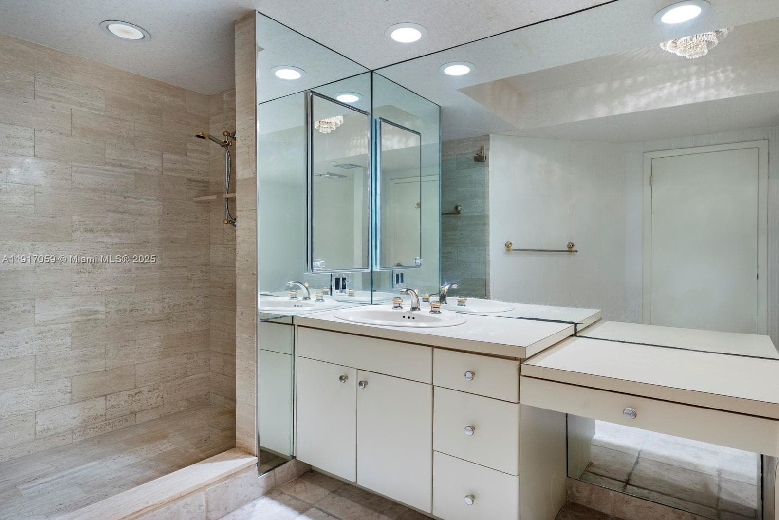 20281 E Country Club Dr # 1009, Aventura FL 33180 — 27