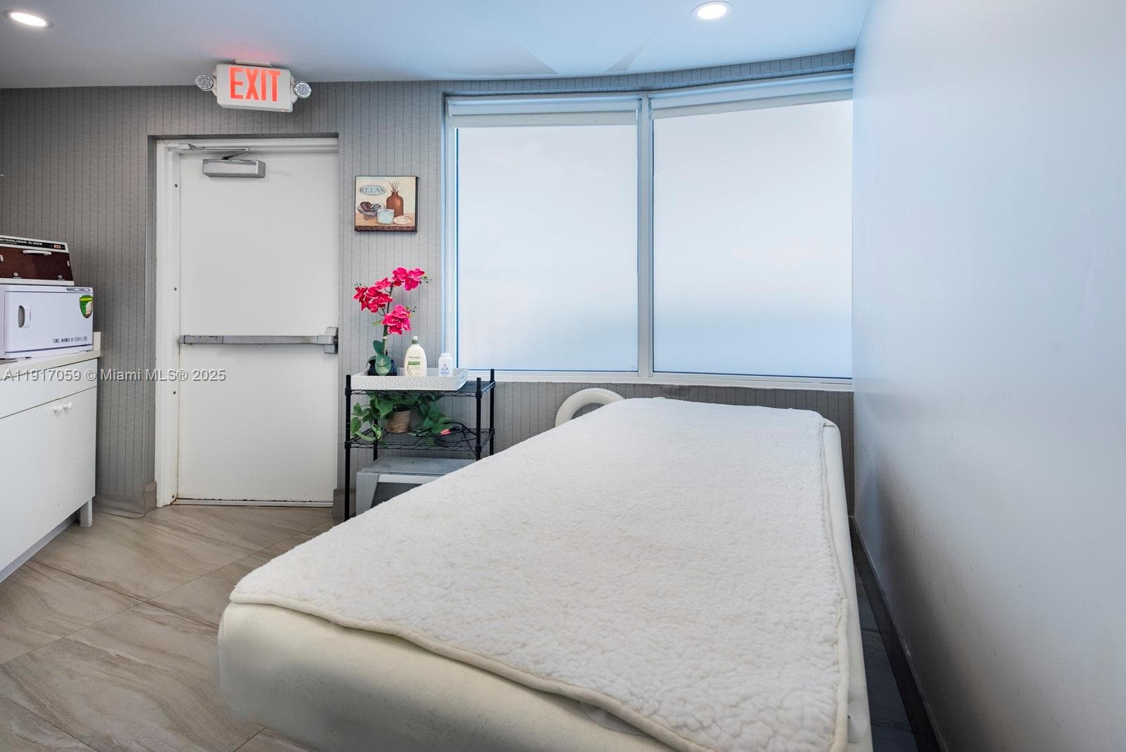 20281 E Country Club Dr # 1009, Aventura FL 33180 — 61