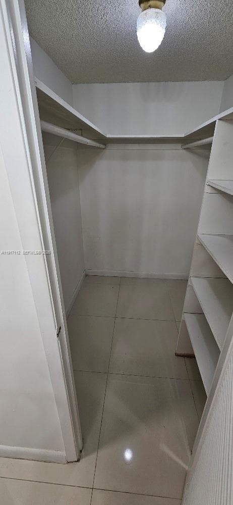 18021 Biscayne Blvd # 402, Aventura FL 33160 — 16