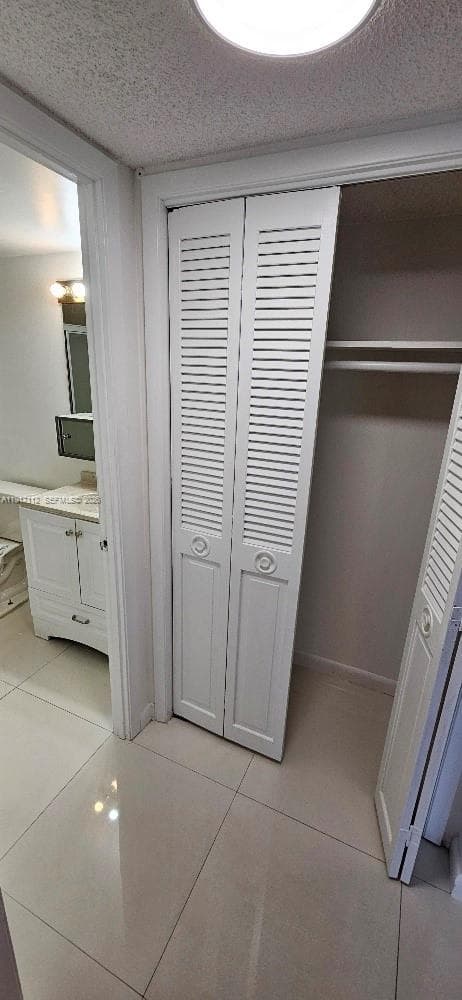 18021 Biscayne Blvd # 402, Aventura FL 33160 — 20