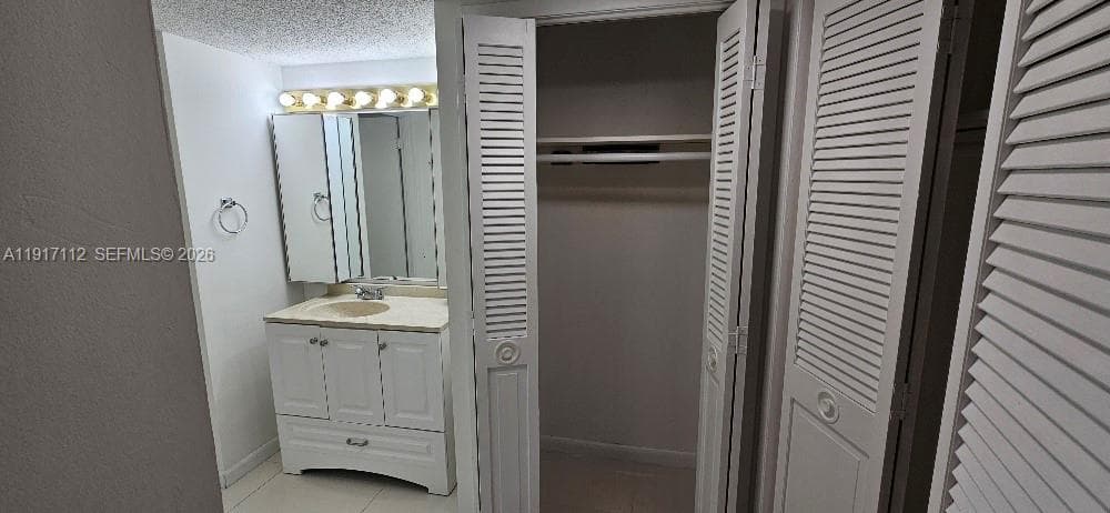 18021 Biscayne Blvd # 402, Aventura FL 33160 — 11
