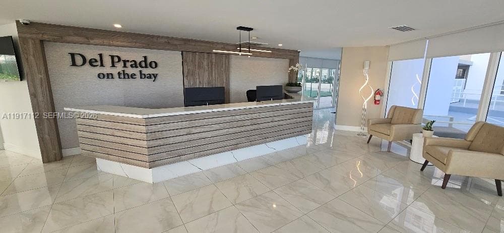 18021 Biscayne Blvd # 402, Aventura FL 33160 — 35