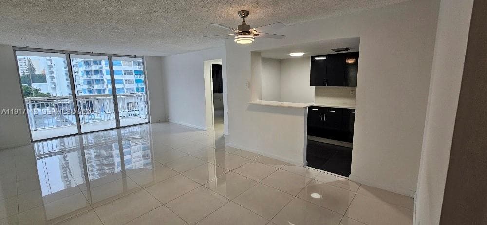 18021 Biscayne Blvd # 402, Aventura FL 33160 — 4