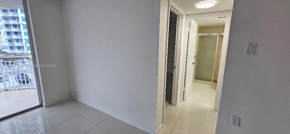 18021 Biscayne Blvd # 402, Aventura FL 33160 — 8