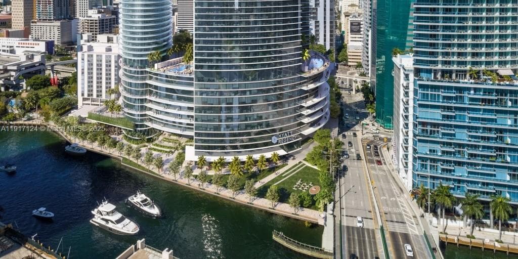 99 SE 5TH # 7102, Miami FL 33131 — 6