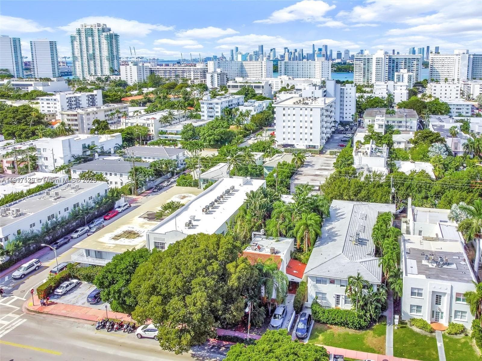 1018 Jefferson Ave, Miami Beach FL 33139 — 74