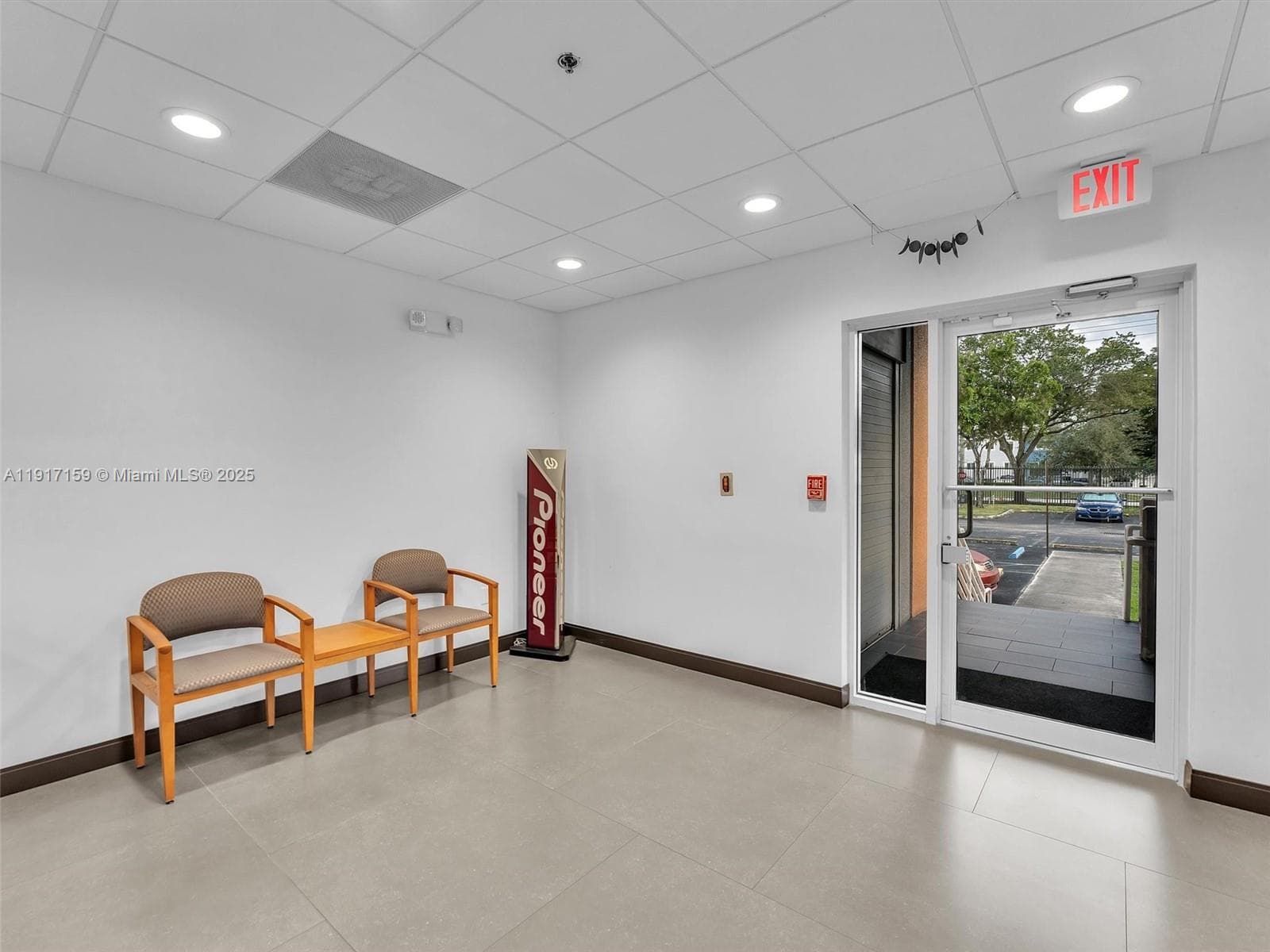 10855 NW 27th St, Doral FL 33172 — 4