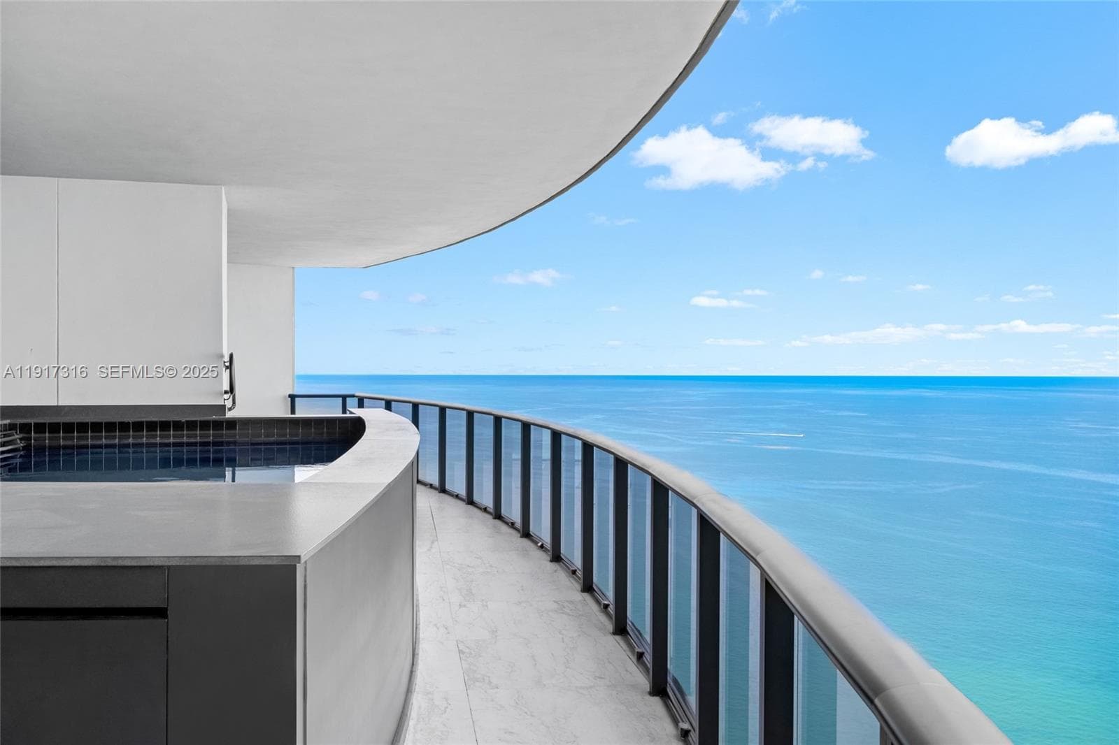18555 Collins Ave # 5501, Sunny Isles Beach FL 33160 — 55
