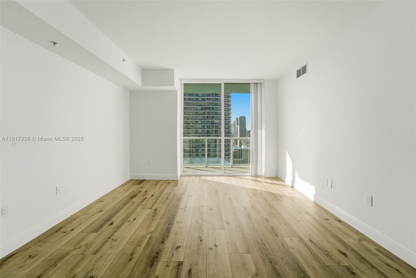 1900 N Bayshore Dr # 4109, Miami FL 33132 — 4