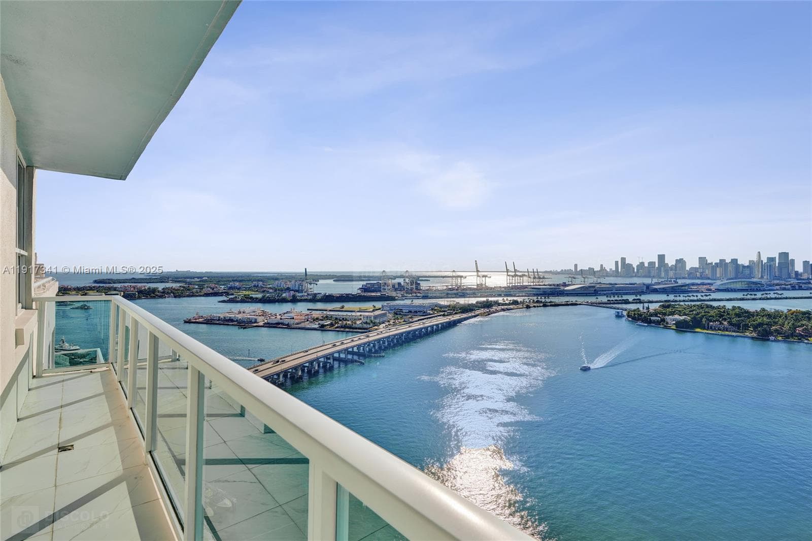 650 West Ave, Miami Beach FL 33139 — 30