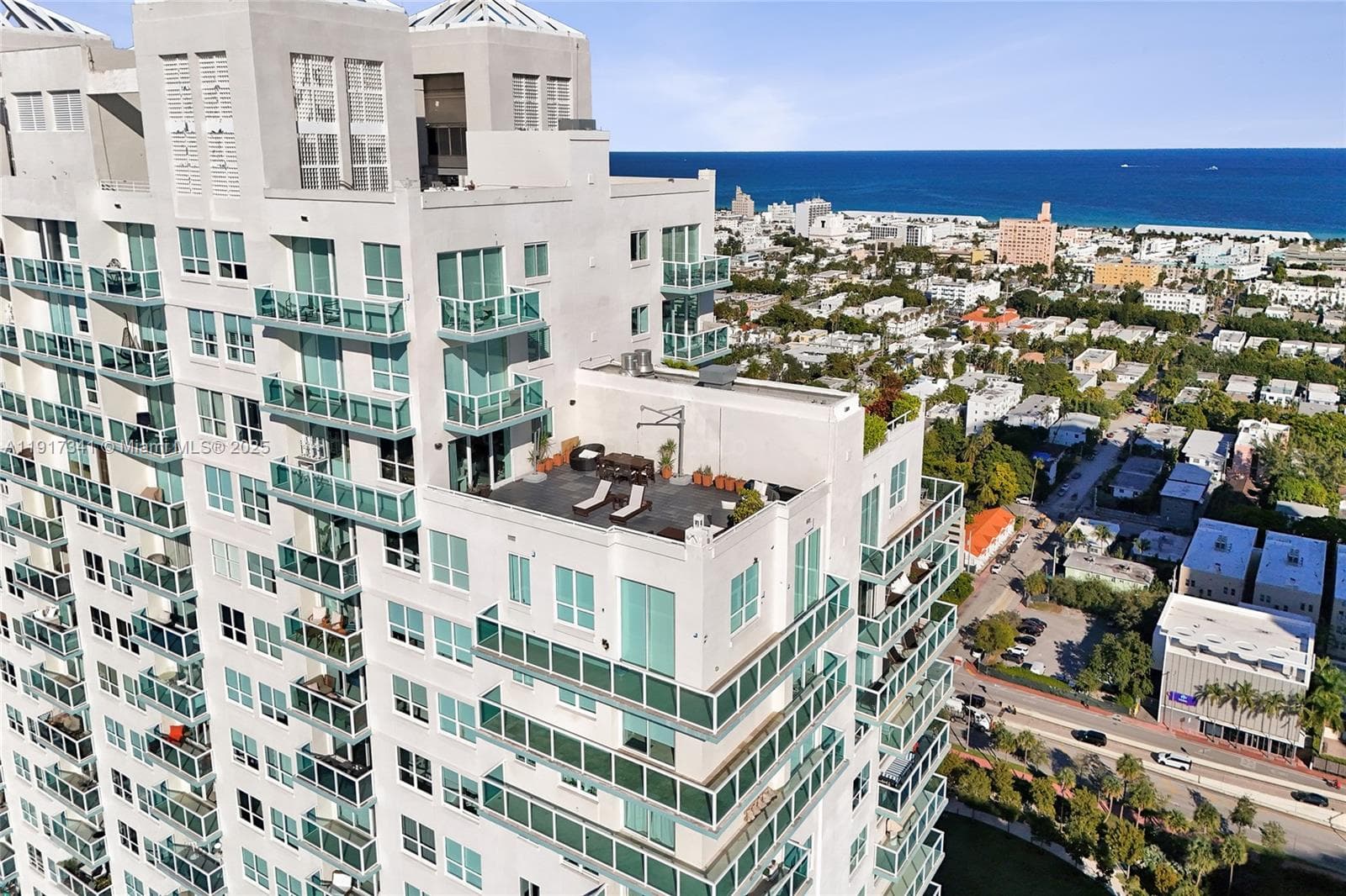 650 West Ave, Miami Beach FL 33139 — 18