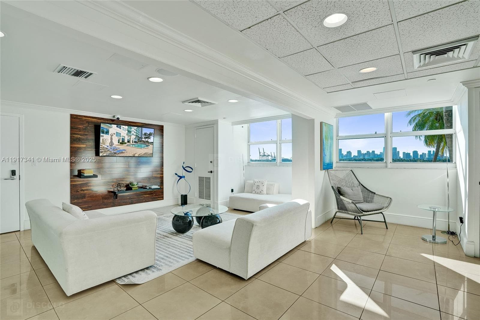 650 West Ave, Miami Beach FL 33139 — 59