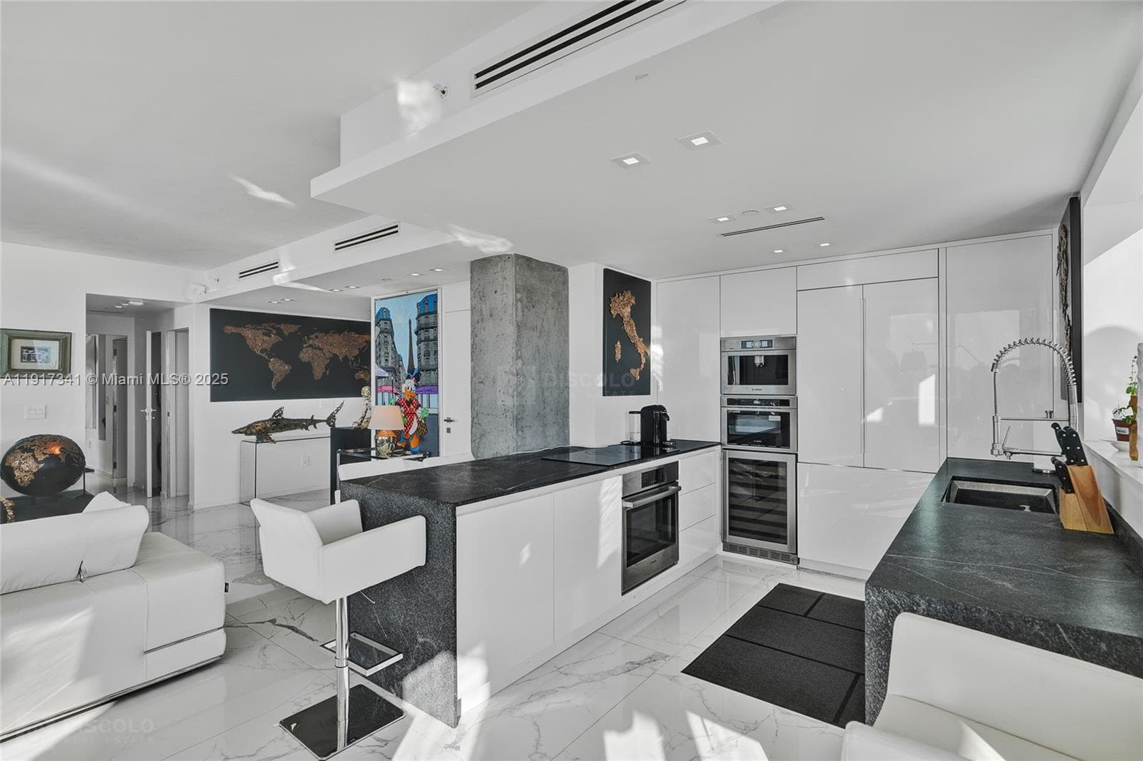 650 West Ave, Miami Beach FL 33139 — 11