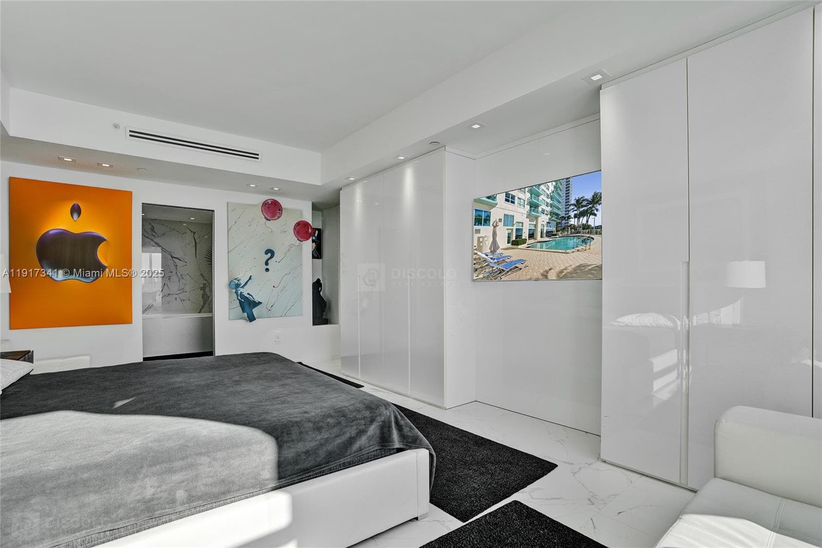 650 West Ave, Miami Beach FL 33139 — 44