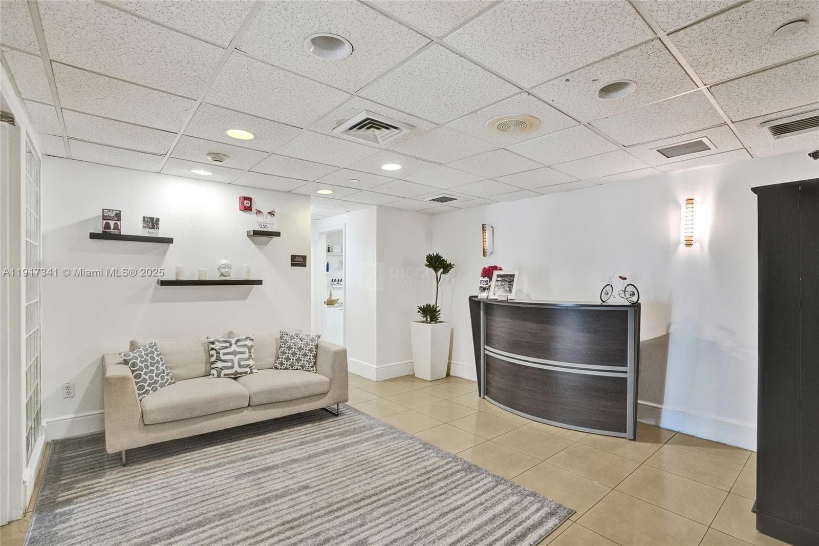 650 West Ave, Miami Beach FL 33139 — 60