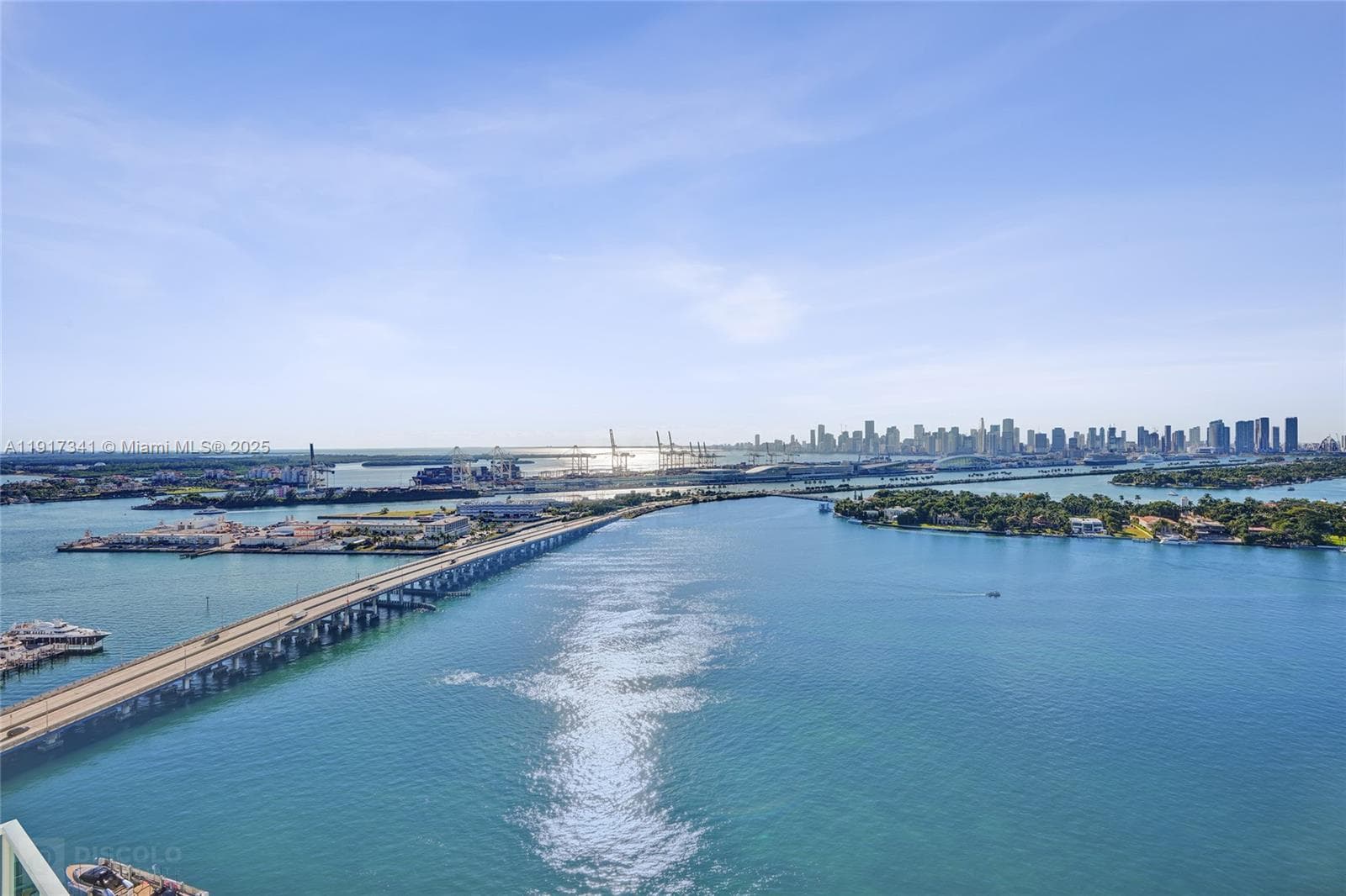 650 West Ave, Miami Beach FL 33139 — 25