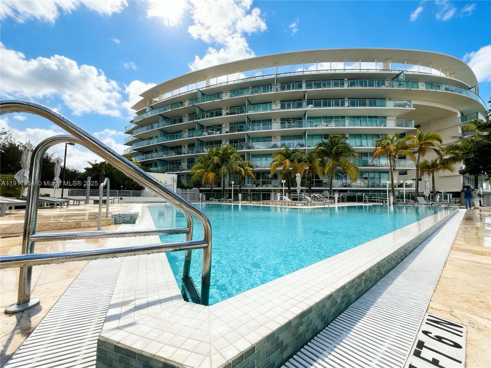 6620 Indian Creek Dr # 617, Miami Beach FL 33141 — 2
