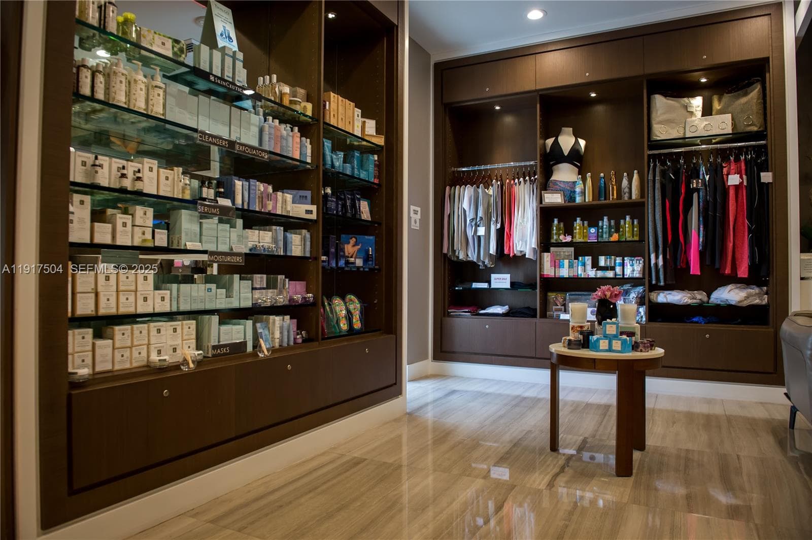 1000 Island Blvd # 602, Aventura FL 33160 — 62