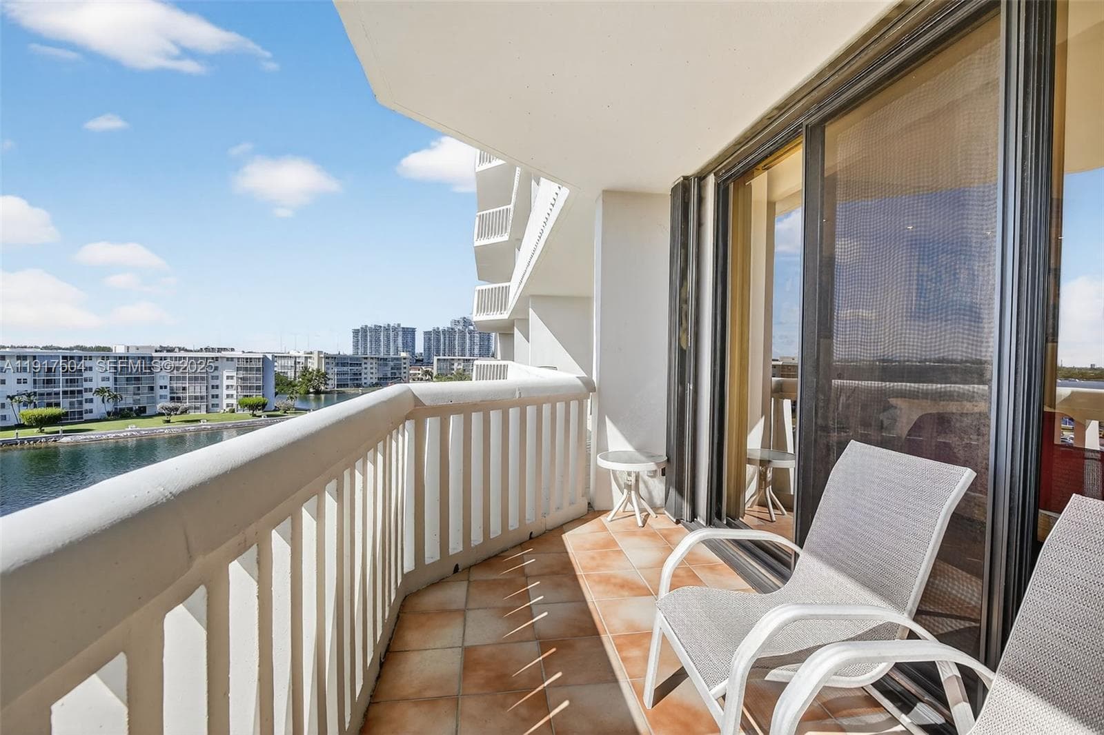 1000 Island Blvd # 602, Aventura FL 33160 — 23
