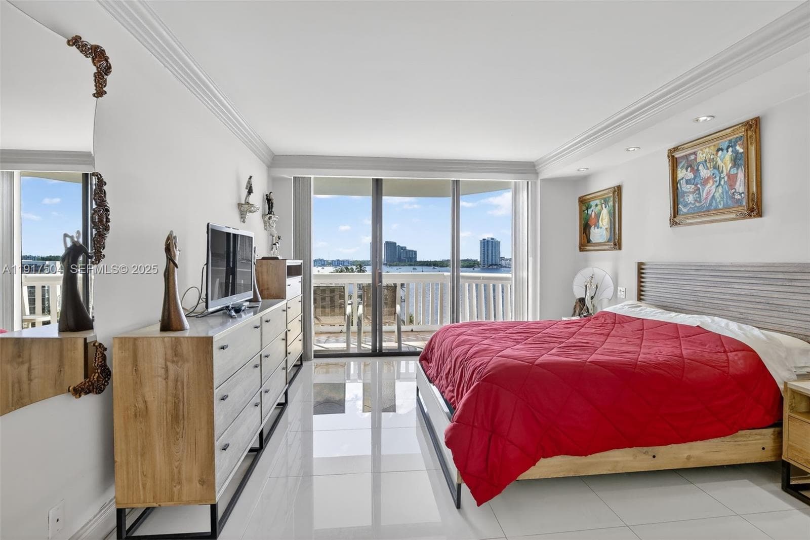 1000 Island Blvd # 602, Aventura FL 33160 — 28