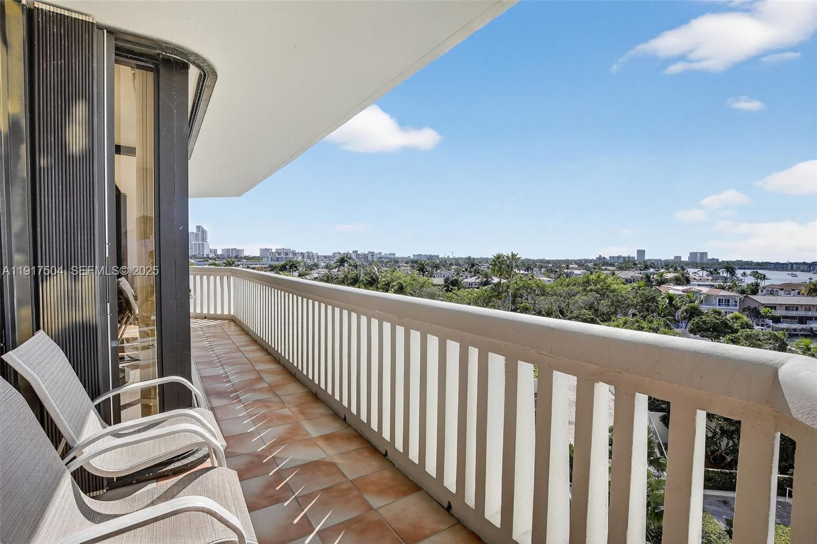1000 Island Blvd # 602, Aventura FL 33160 — 5