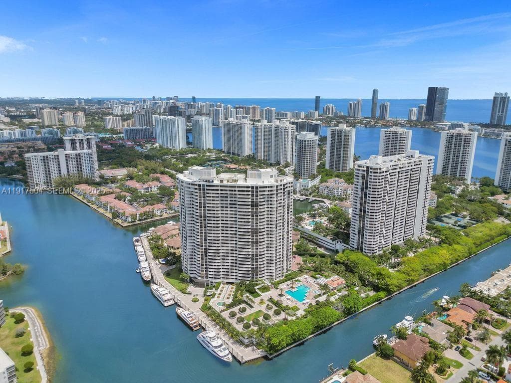 1000 Island Blvd # 602, Aventura FL 33160 — 9