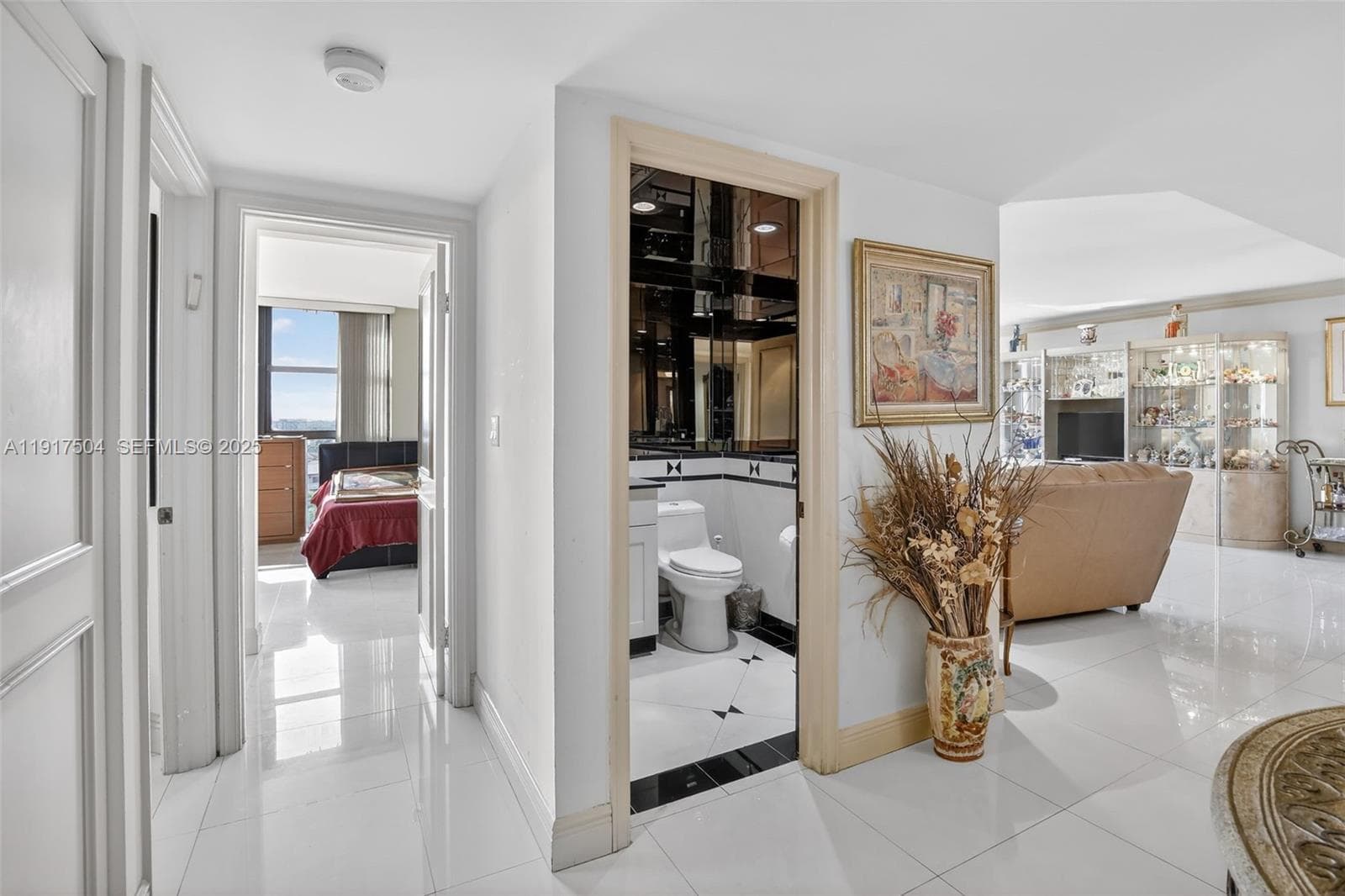 1000 Island Blvd # 602, Aventura FL 33160 — 34