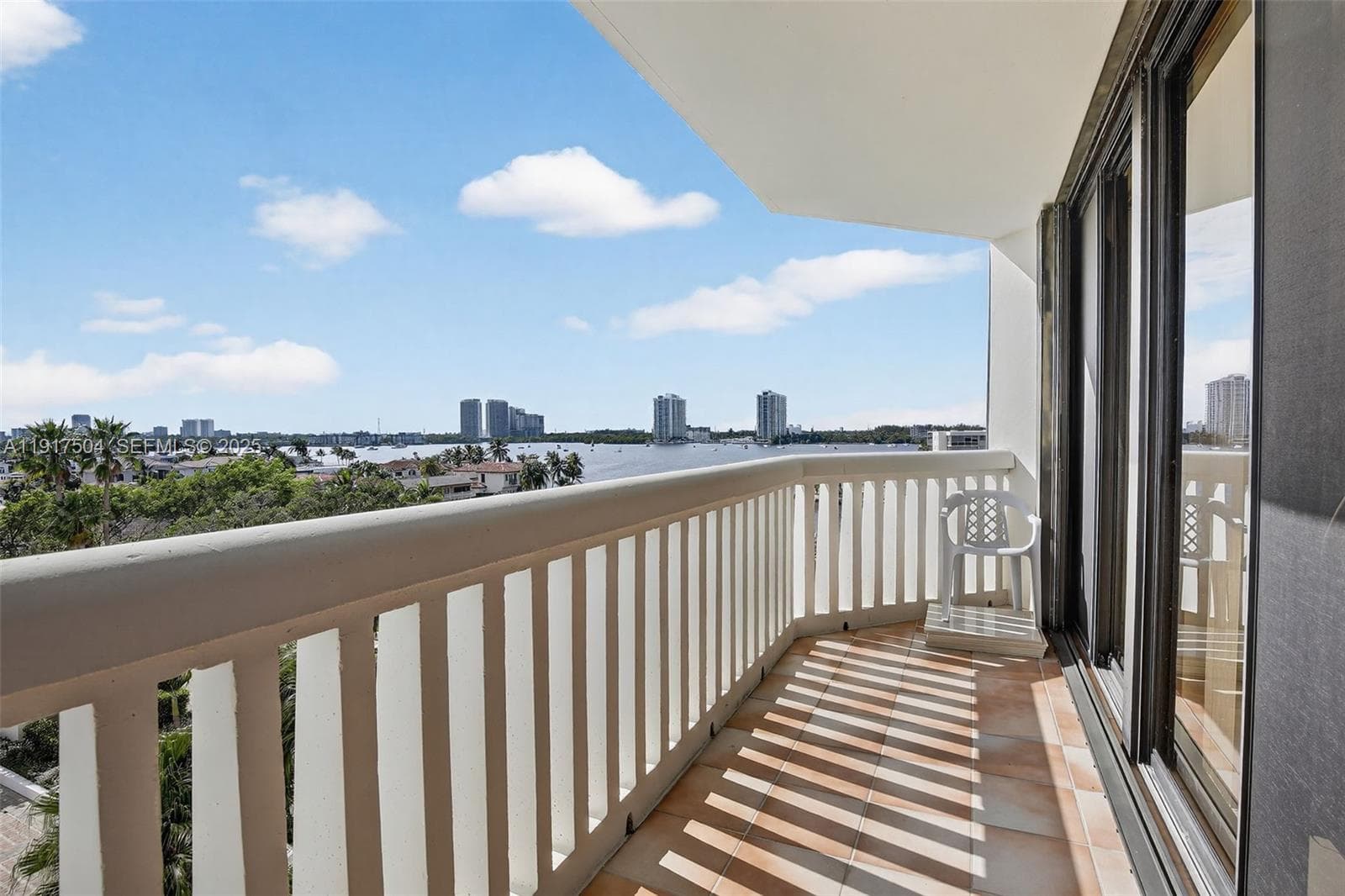 1000 Island Blvd # 602, Aventura FL 33160 — 45
