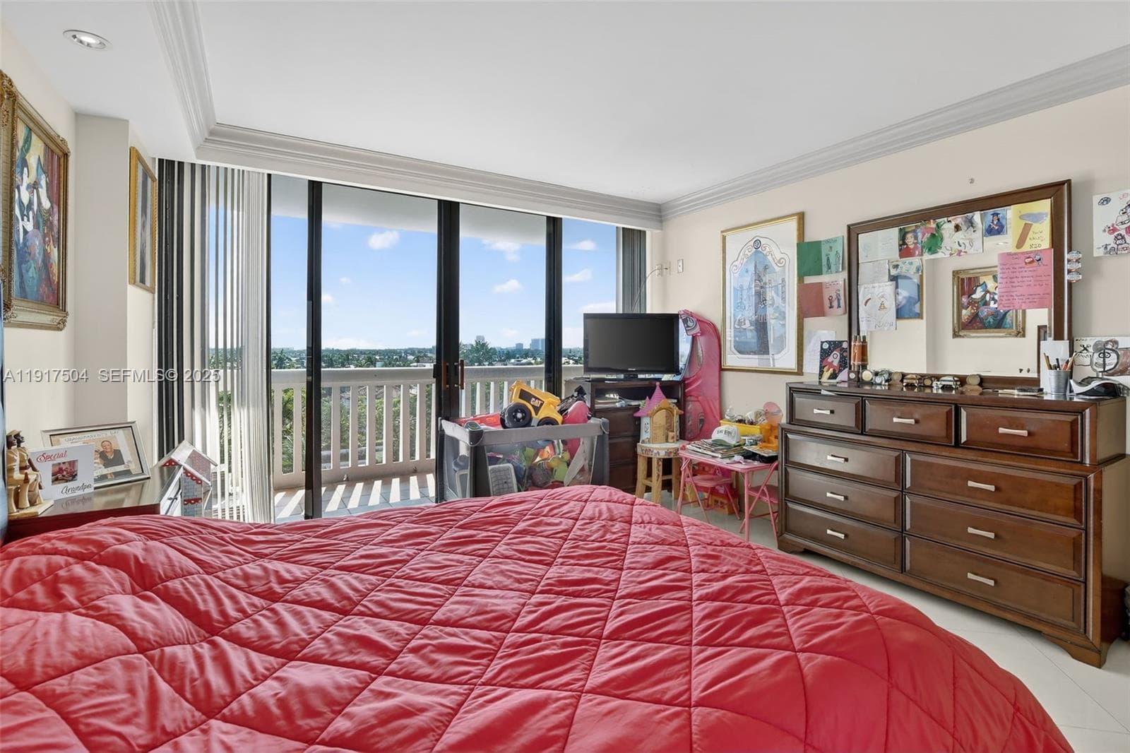 1000 Island Blvd # 602, Aventura FL 33160 — 40